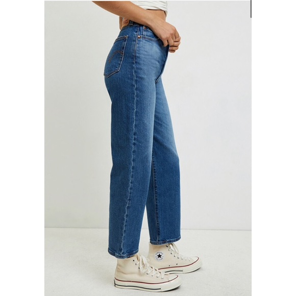LEVI'S RIBCAGE STRAIGHT ANKLE JEANS - Picture 6 of 11
